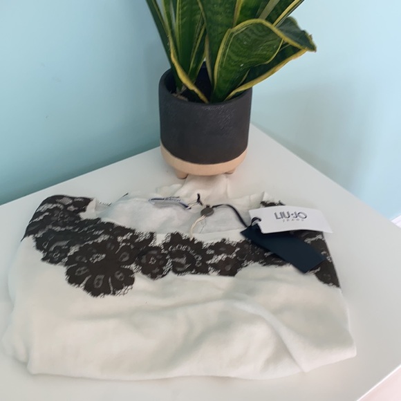 Liu Jo ,Superb sweater with lace - Picture 9 of 9